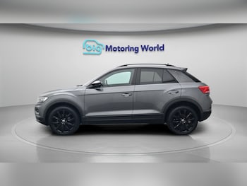 Used Volkswagen T-Roc 2021 for sale - 78926063: Photo