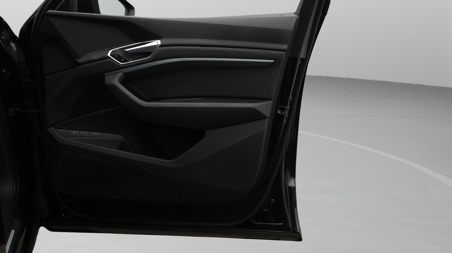 Used Audi e-tron 2021 for sale - 77888242: Photo 15