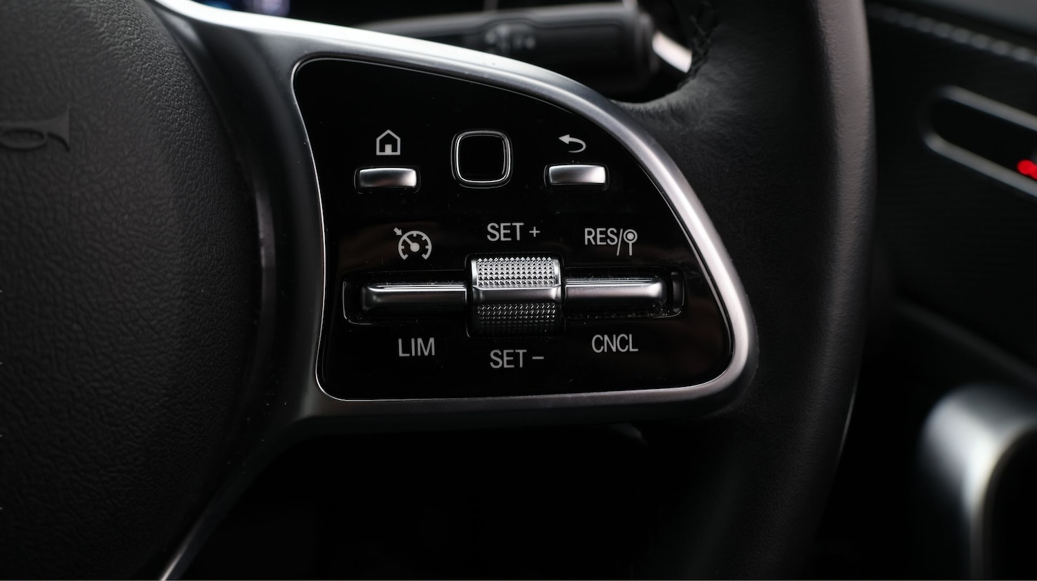 Used Mercedes-Benz A-Class 2020 for sale - 77353865: Photo 23