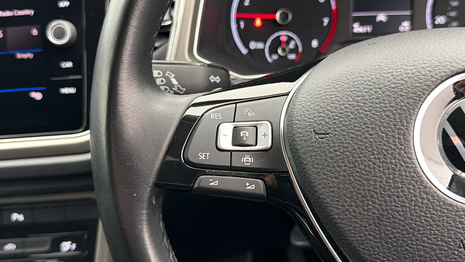 Used Volkswagen T-Roc 2020 for sale - 77932834: Photo 23