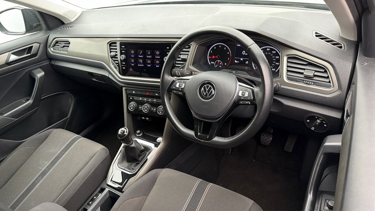 Used Volkswagen T-Roc 2020 for sale - 77932834: Photo 9