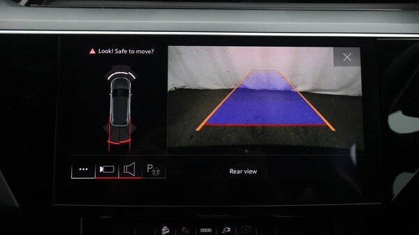 Used Audi e-tron 2021 for sale - 76306532: Photo 27