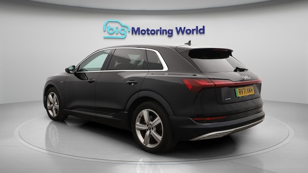 Used Audi e-tron 2021 for sale - 76306532: Photo 6