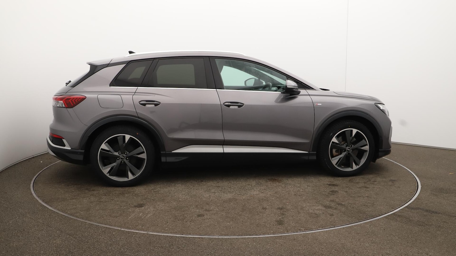 Used Audi Q4 e-tron 2022 for sale - 76136434: Photo 54