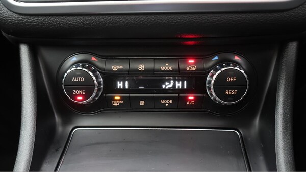Used Mercedes-Benz GLA 2020 for sale - 76326992: Photo 13