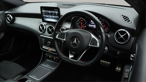 Used Mercedes-Benz GLA 2020 for sale - 76326992: Photo 14