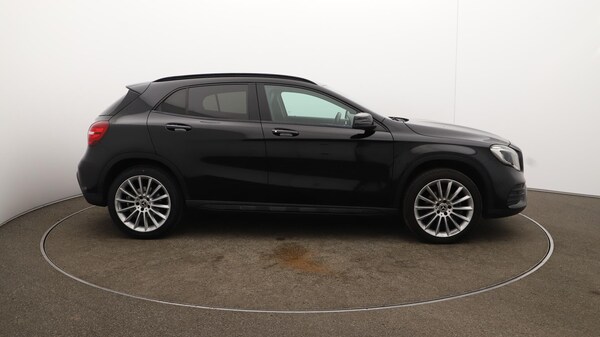 Used Mercedes-Benz GLA 2020 for sale - 76326992: Photo 52
