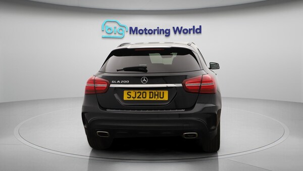 Used Mercedes-Benz GLA 2020 for sale - 76326992: Photo 7