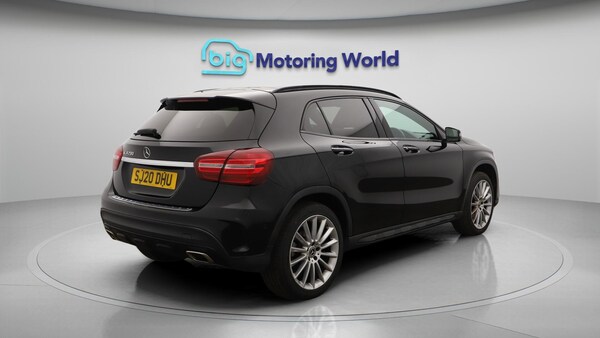 Used Mercedes-Benz GLA 2020 for sale - 76326992: Photo 8