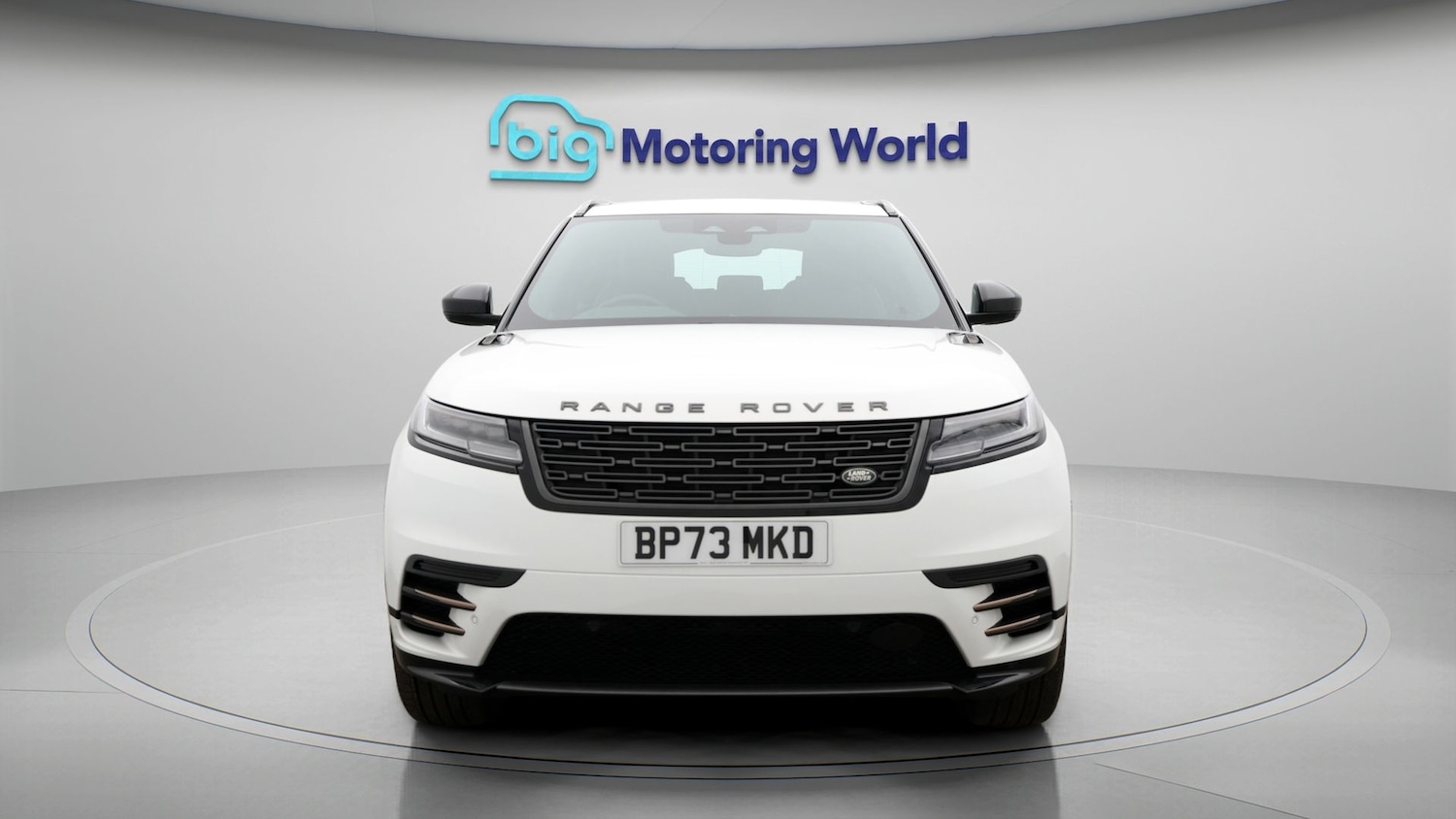 Used Land Rover Range Rover Velar 2023 for sale - 77665161: Photo 2