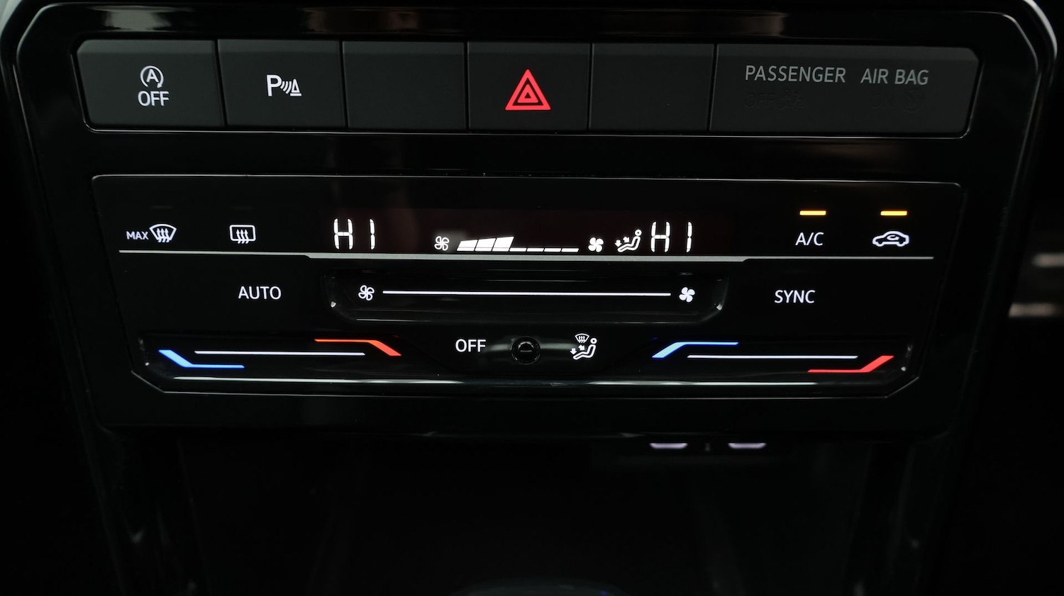 Used Volkswagen T-Cross 2022 for sale - 77241184: Photo 12