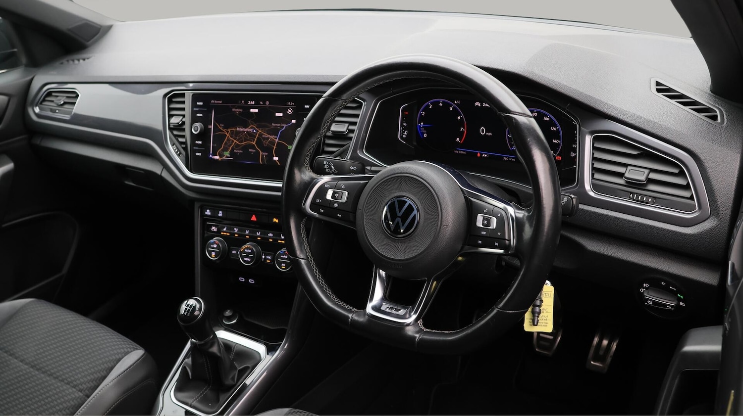 Used Volkswagen T-Roc 2020 for sale - 76432957: Photo 10