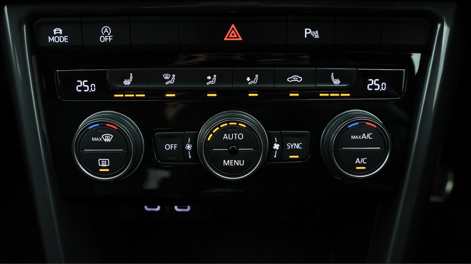 Used Volkswagen T-Roc 2020 for sale - 76432957: Photo 13