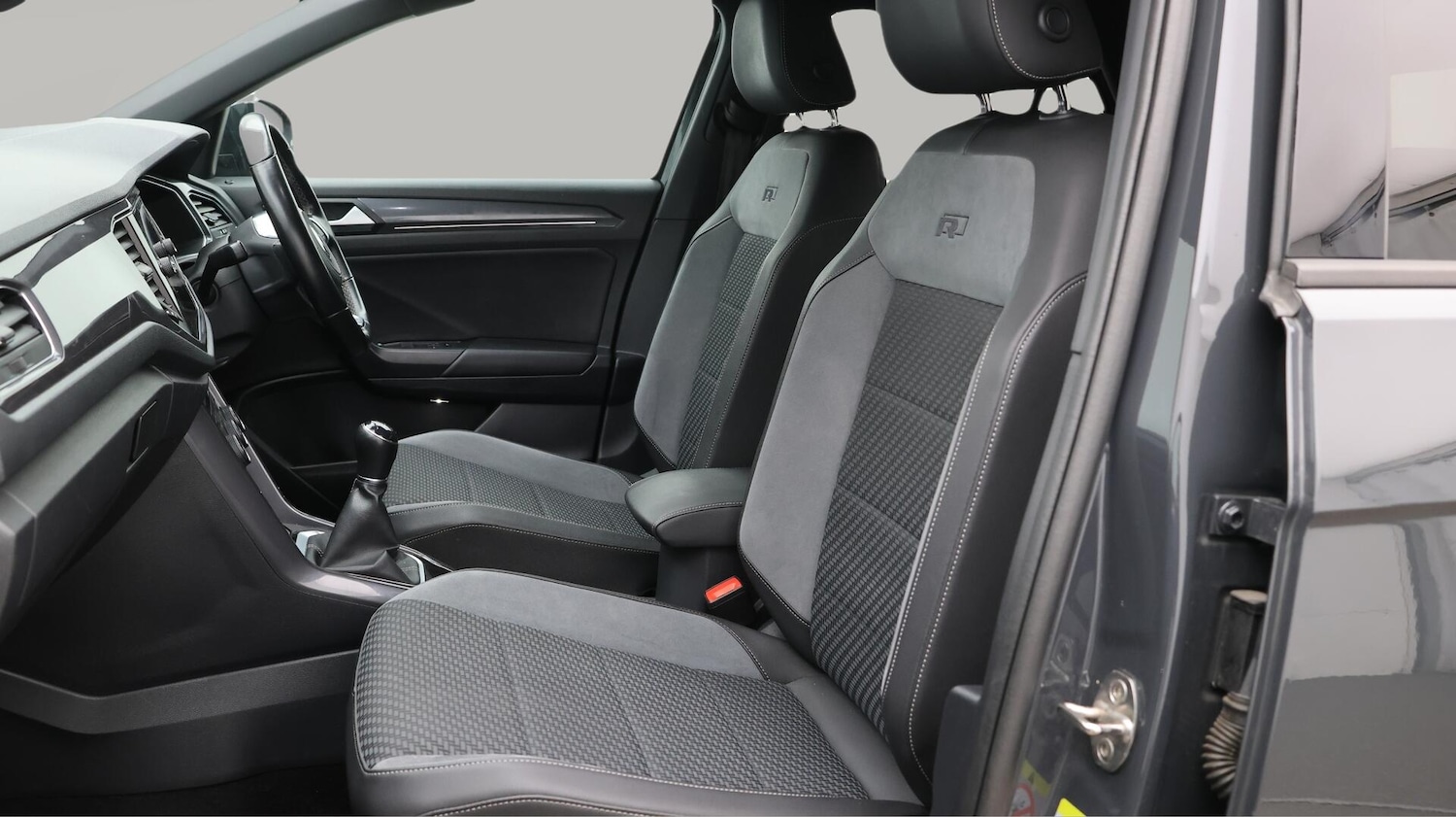 Used Volkswagen T-Roc 2020 for sale - 76432957: Photo 15