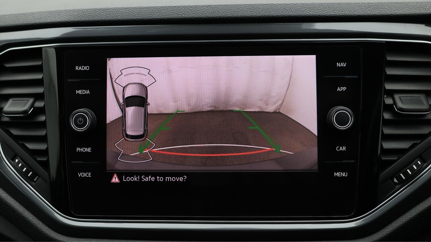 Used Volkswagen T-Roc 2020 for sale - 76432957: Photo 28