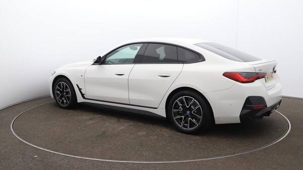 Used BMW i4 2024 for sale - 75387403: Photo 11