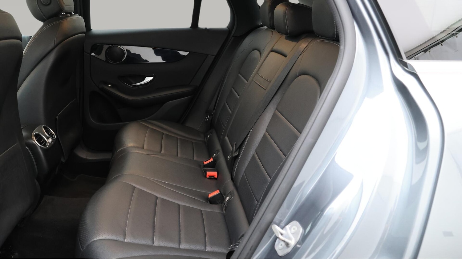 Used Mercedes-Benz GLC 2019 for sale - 76151219: Photo 17