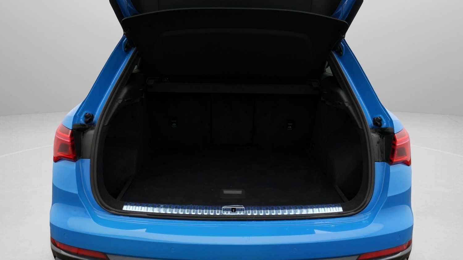 Used Audi Q3 2020 for sale - 77201116: Photo 17