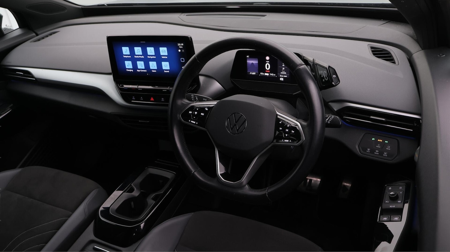 Used Volkswagen ID.4 2022 for sale - 76644613: Photo 10