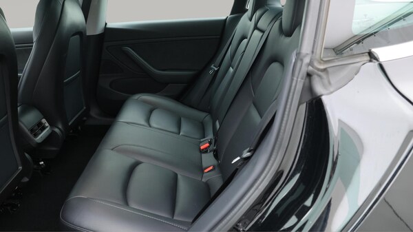 Used Tesla Model 3 2020 for sale - 76270891: Photo 17