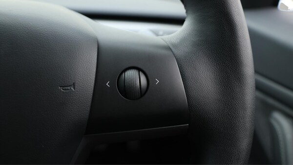 Used Tesla Model 3 2020 for sale - 76270891: Photo 24