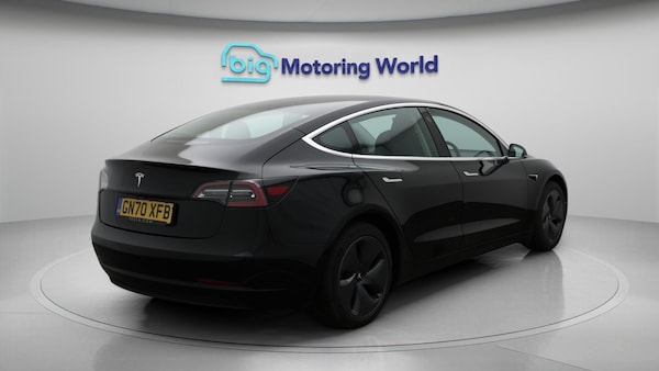 Used Tesla Model 3 2020 for sale - 76270891: Photo 8