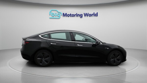 Used Tesla Model 3 2020 for sale - 76270891: Photo 9