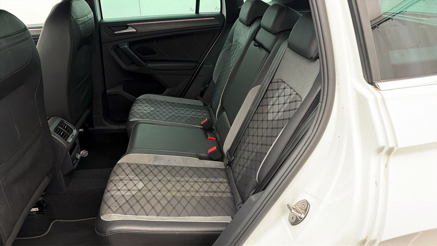 Used Volkswagen Tiguan 2023 for sale - 78176305: Photo 15