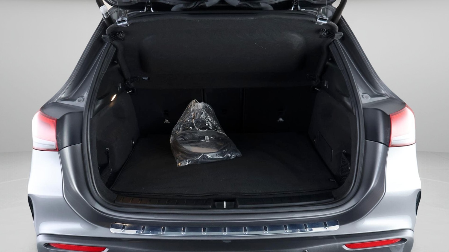 Used Mercedes-Benz EQA 2023 for sale - 77807056: Photo 17