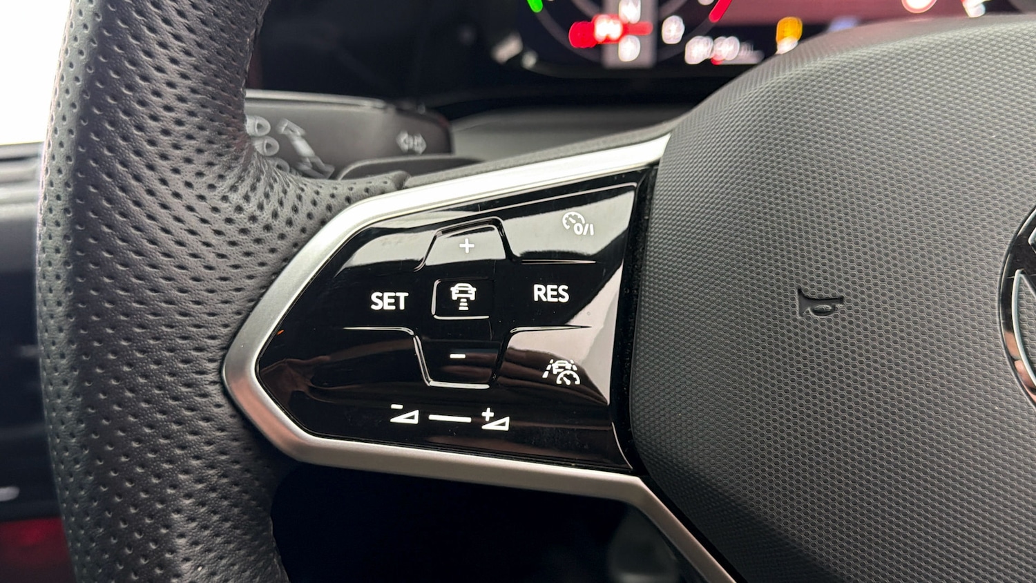 Used Volkswagen Golf 2023 for sale - 78001568: Photo 23