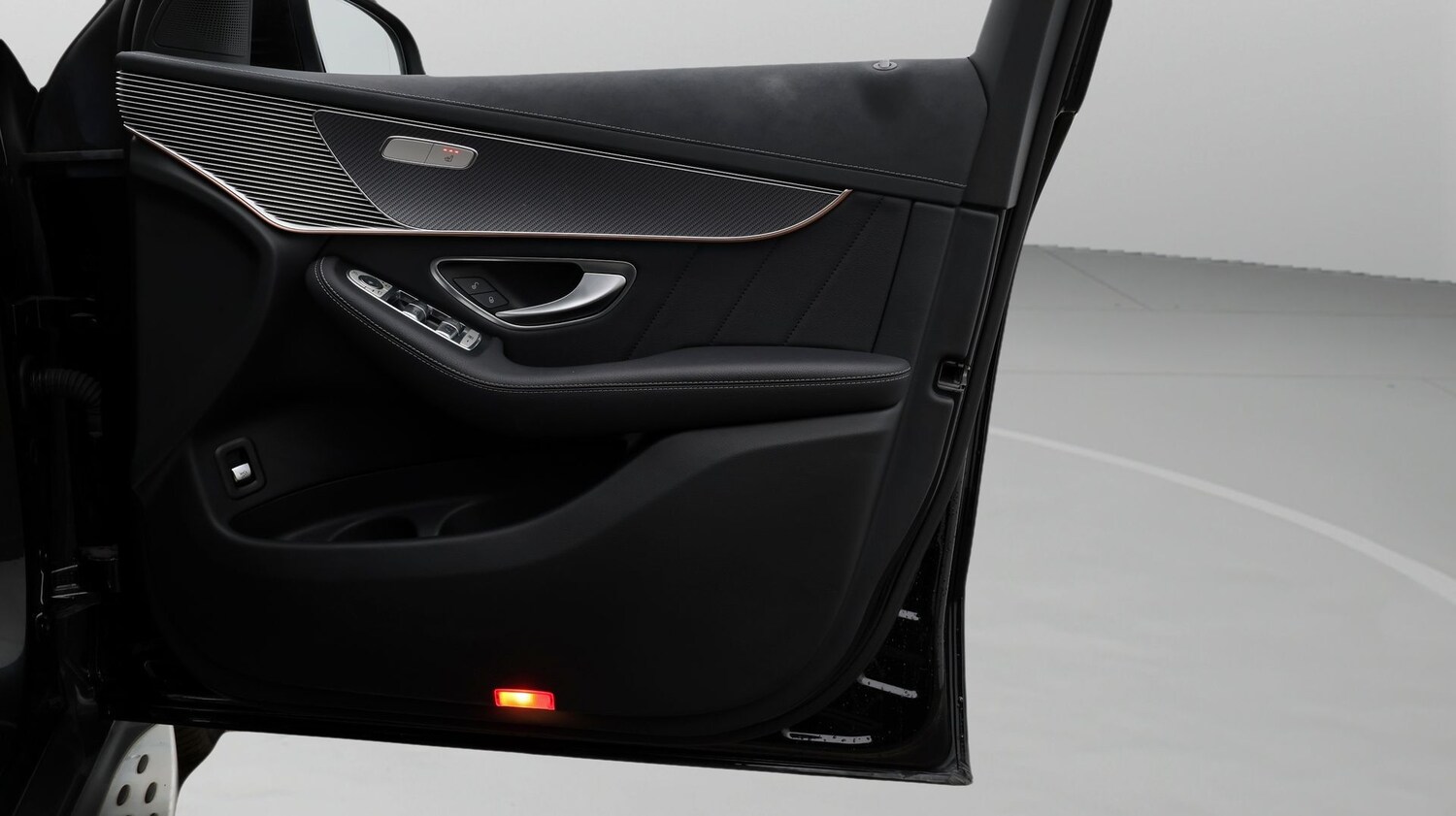 Used Mercedes-Benz EQC 2022 for sale - 77687841: Photo 15