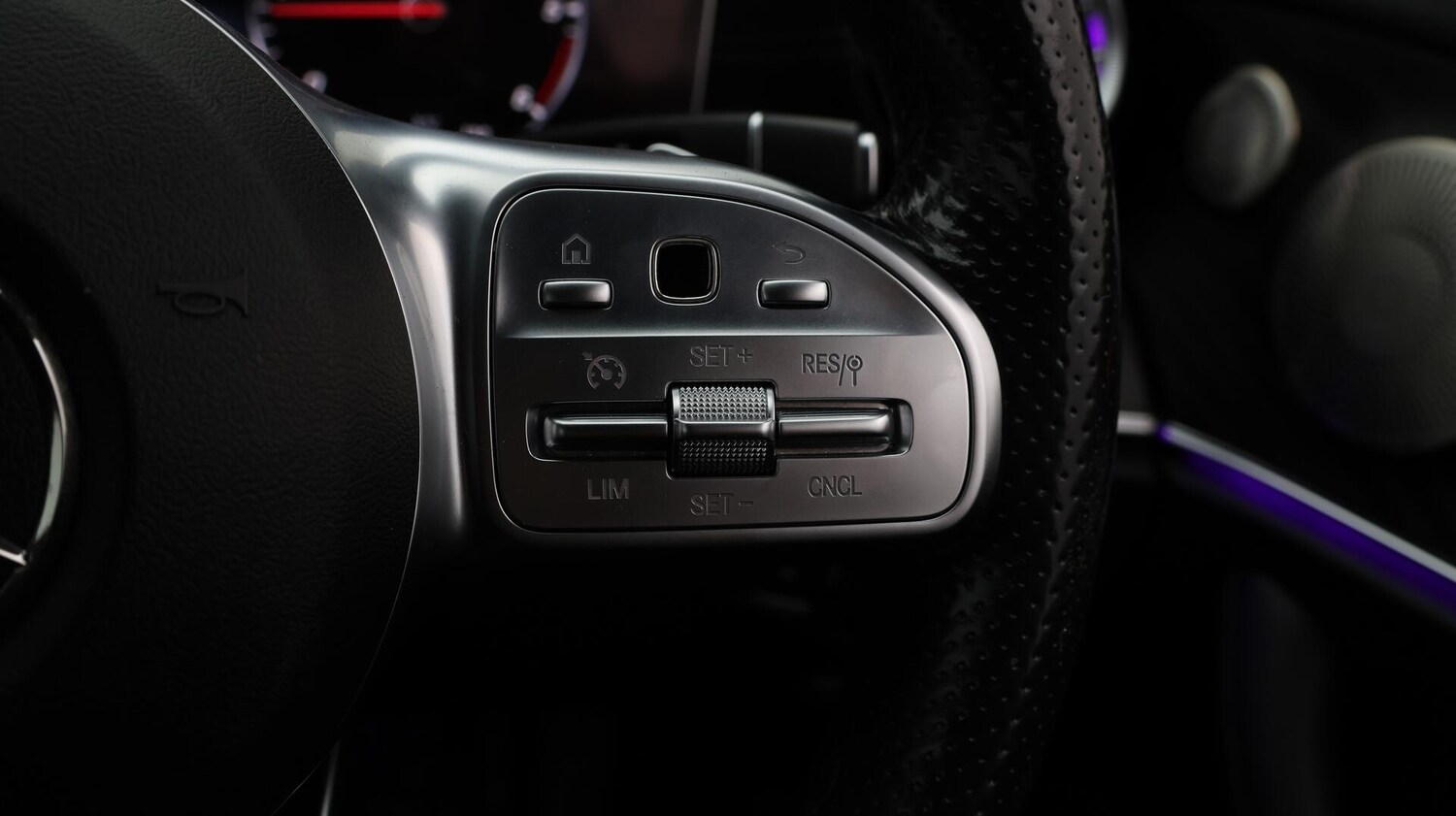 Used Mercedes-Benz E Class for sale - 76728426: Photo 24