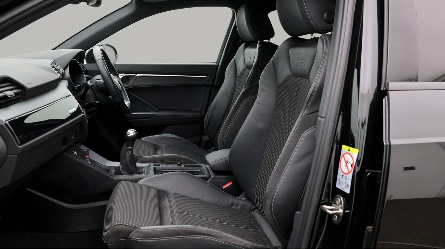 Used Audi Q3 2021 for sale - 77746132: Photo 14