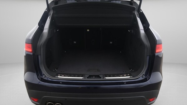 Used Jaguar F-Pace 2020 for sale - 76327388: Photo 18