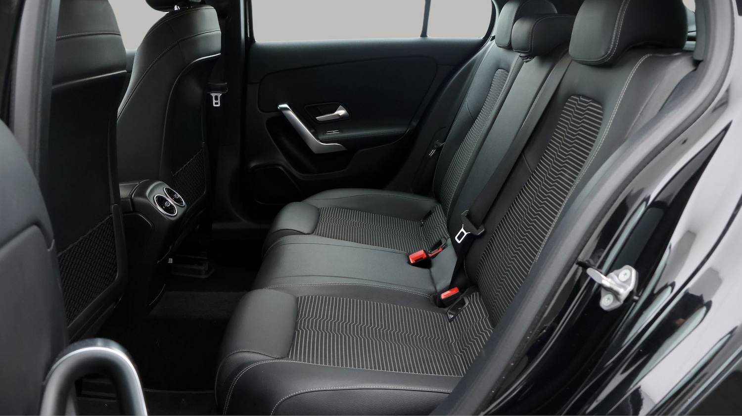 Used Mercedes-Benz A-Class 2019 for sale - 77804041: Photo 16