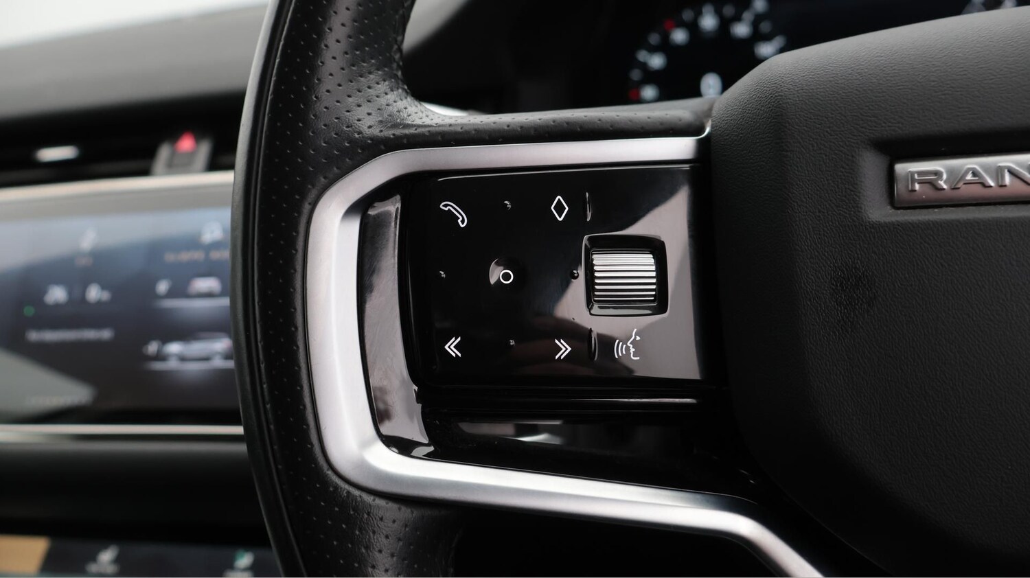 Used Land Rover Range Rover Evoque for sale - 77208149: Photo 24