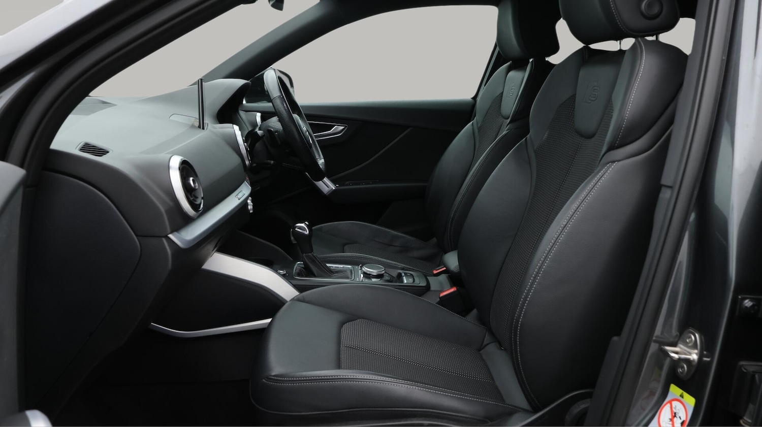 Used Audi Q2 2021 for sale - 76371435: Photo 15
