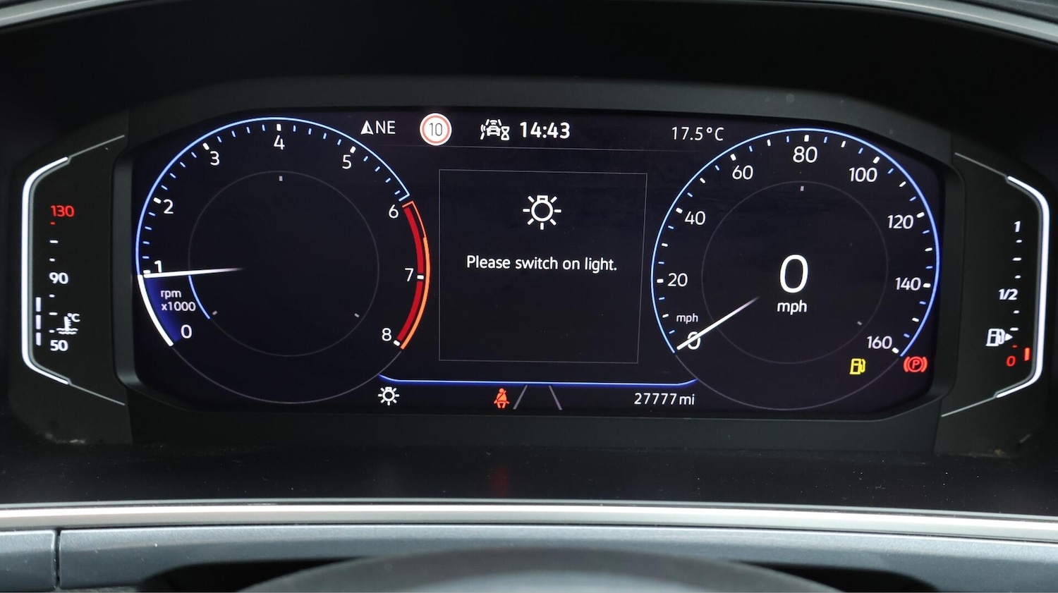 Used Volkswagen T-Roc 2022 for sale - 76370542: Photo 11