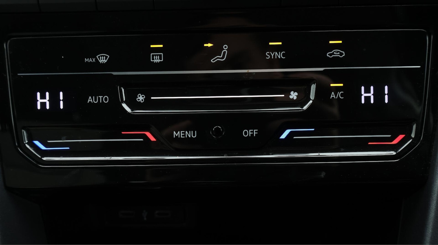 Used Volkswagen T-Roc 2022 for sale - 76370542: Photo 13