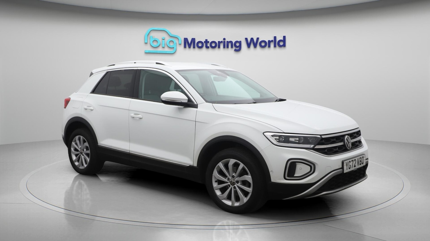 Used Volkswagen T-Roc 2022 for sale - 76370542: Photo 2
