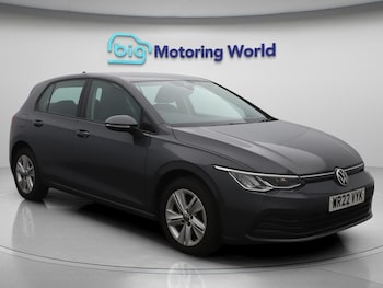 Volkswagen - Golf