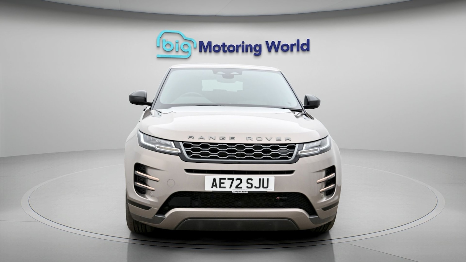 Used Land Rover Range Rover Evoque 2023 for sale - 78012439: Photo 2