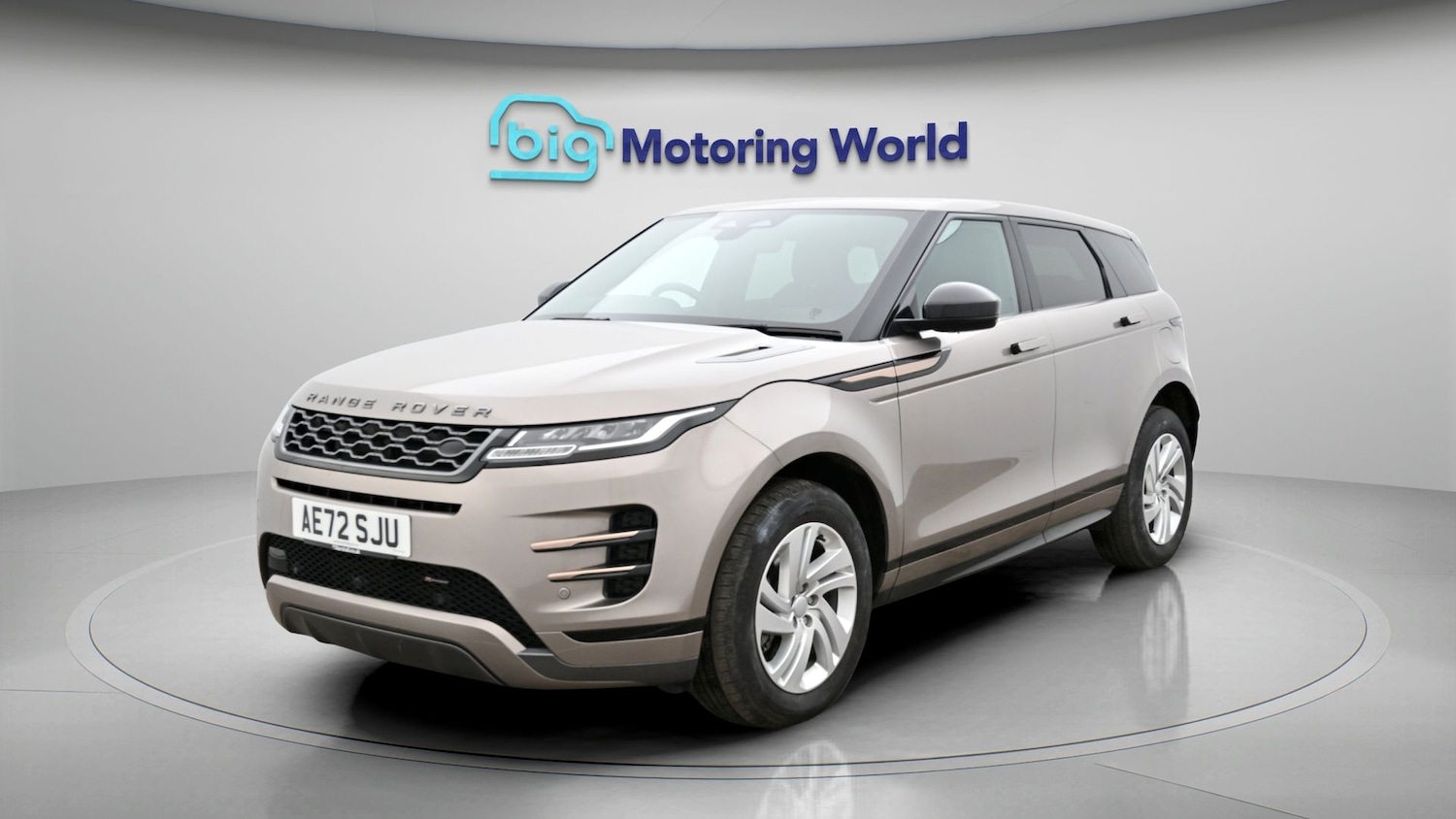 Used Land Rover Range Rover Evoque 2023 for sale - 78012439: Photo 3