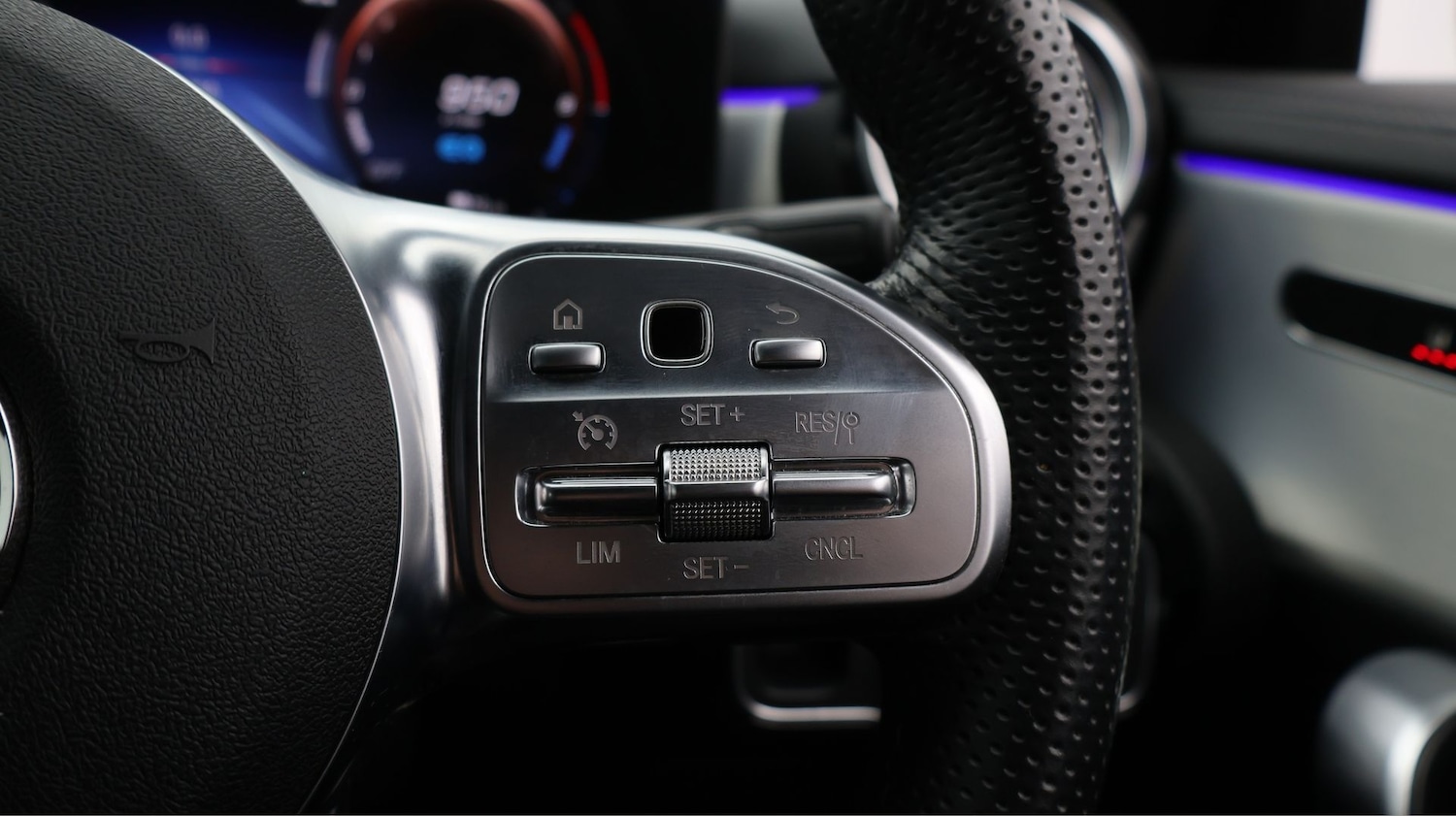 Used Mercedes-Benz CLA 2022 for sale - 77774613: Photo 22