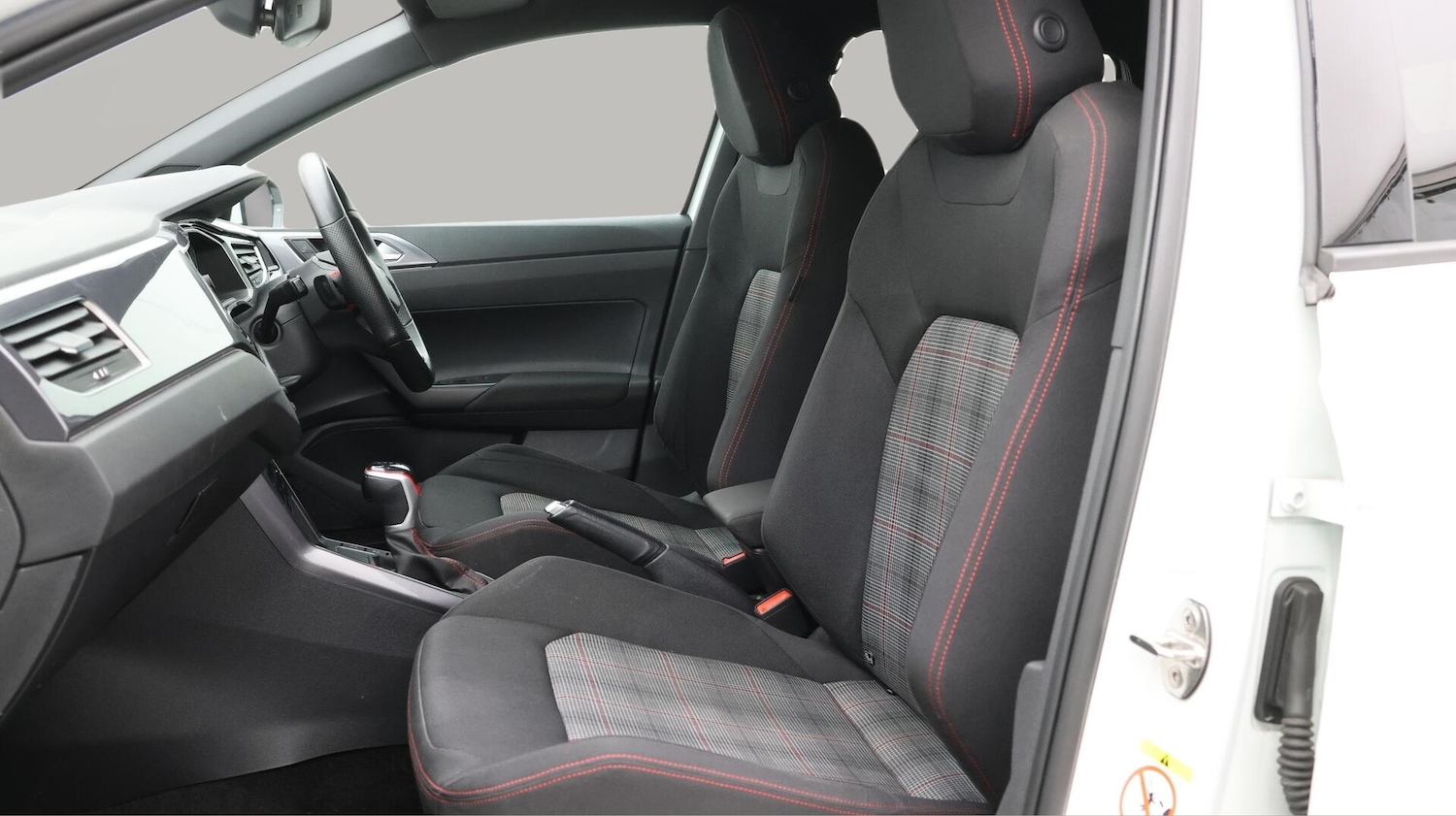 Used Volkswagen Polo 2023 for sale - 76701919: Photo 15