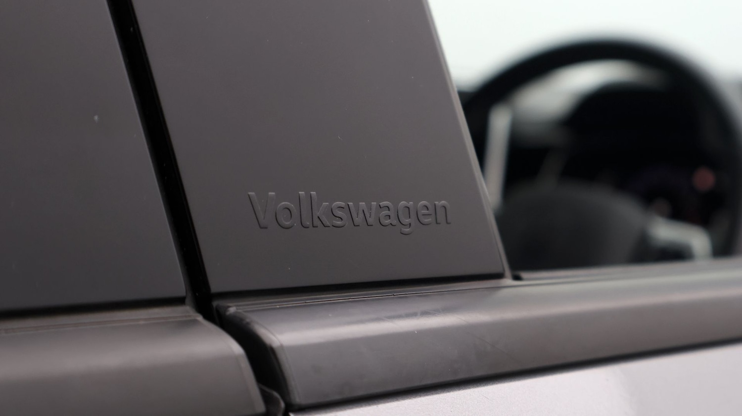 Used Volkswagen T-Roc 2022 for sale - 77747591: Photo 27