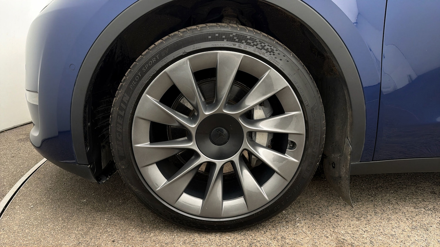 Used Tesla Model Y for sale - 78108960: Photo 17