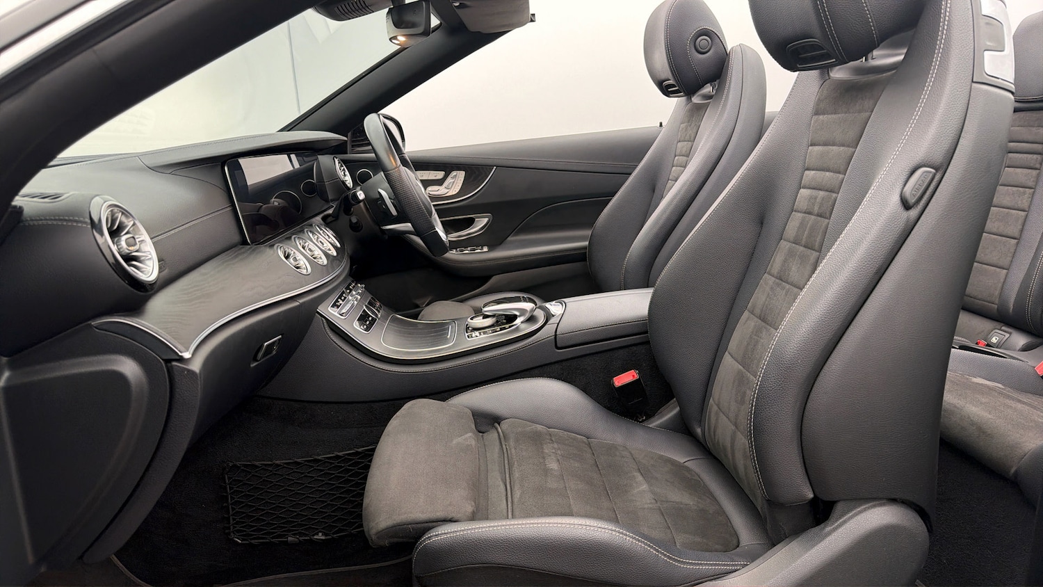 Used Mercedes-Benz E Class 2020 for sale - 77932833: Photo 13