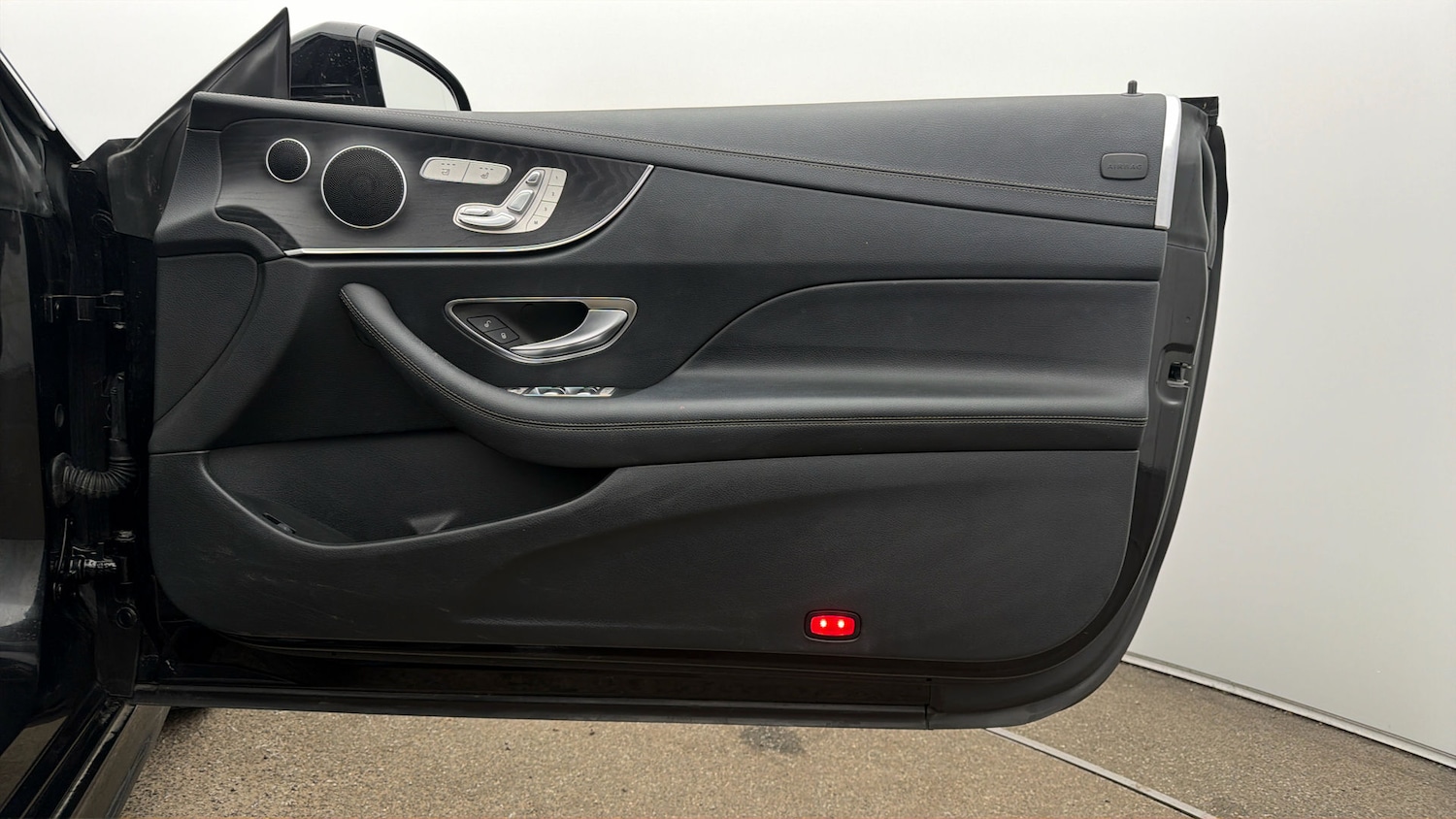 Used Mercedes-Benz E Class 2020 for sale - 77932833: Photo 14