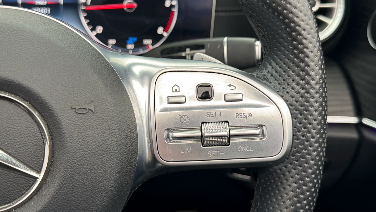 Used Mercedes-Benz E Class 2020 for sale - 77932833: Photo 24